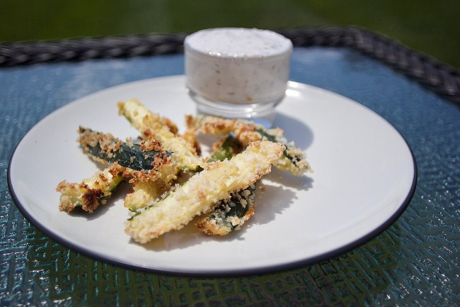 Illustrative food photo for Parmesan Zucchini Fries; see full guide for image source