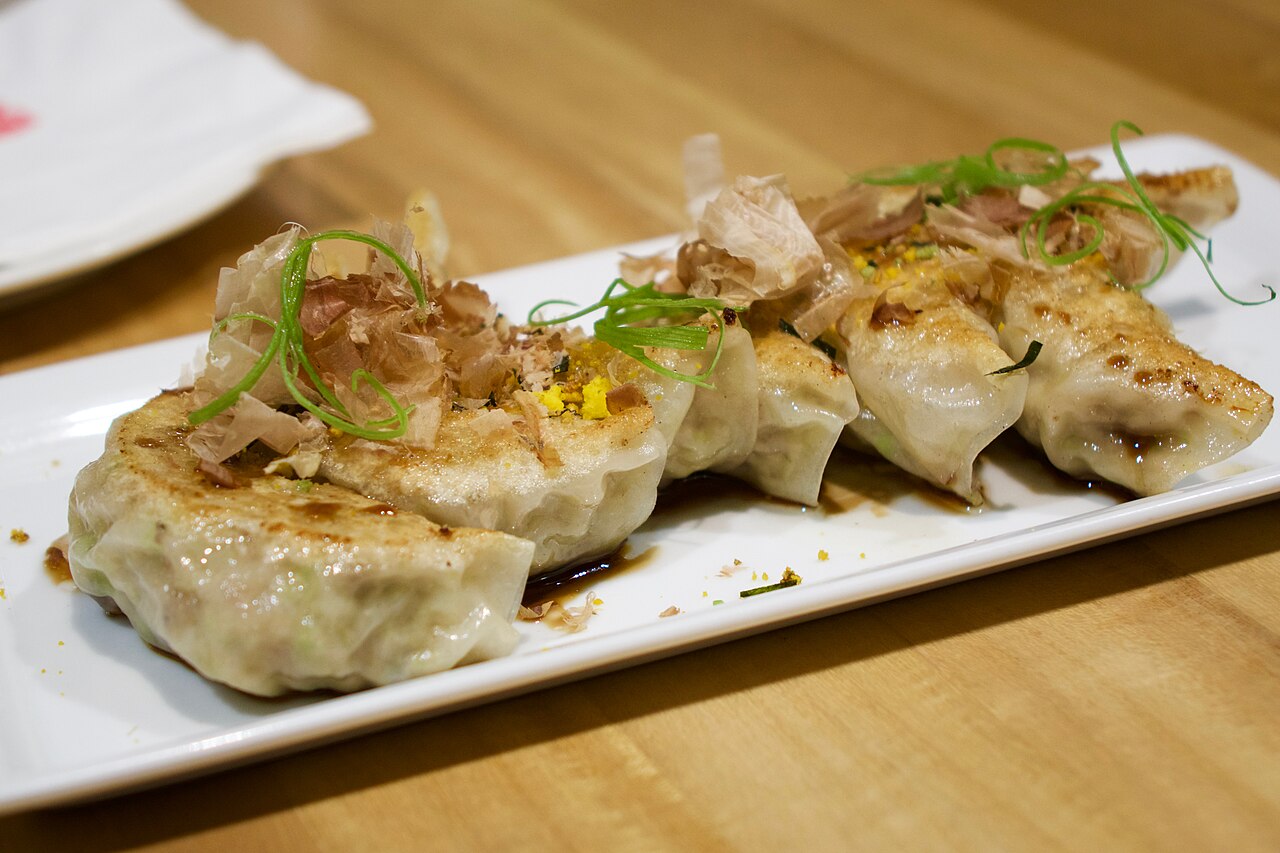 Japanese pan fried gyoza with nori and bonito flakes as an illustrative dumpling snack photograph; not a tested frozen brand